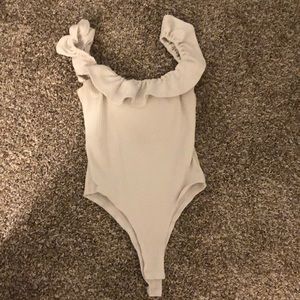 Ribbed white body suite